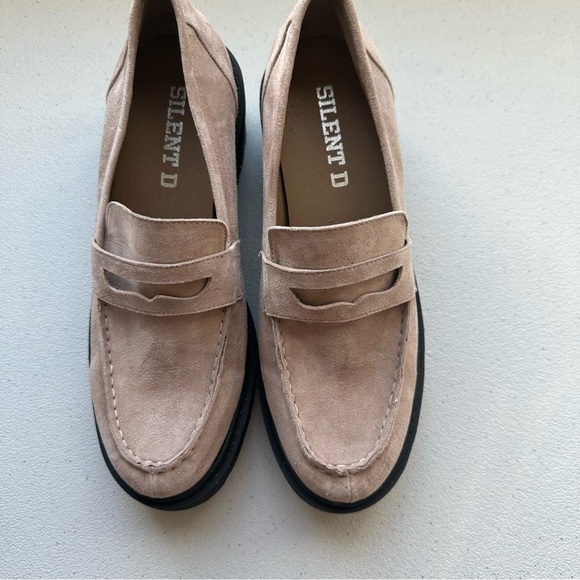 Silent D Xain loafers in a tan suede material. - Picture 2 of 5